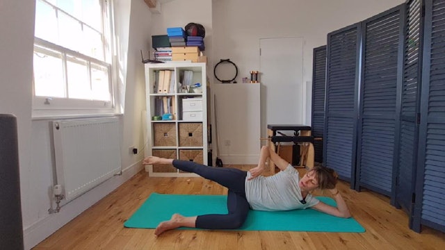 Exercise of the Week 18 - Side-lying Hip Work