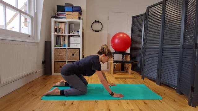 Exercise of the Week 6 - Hip Hinge