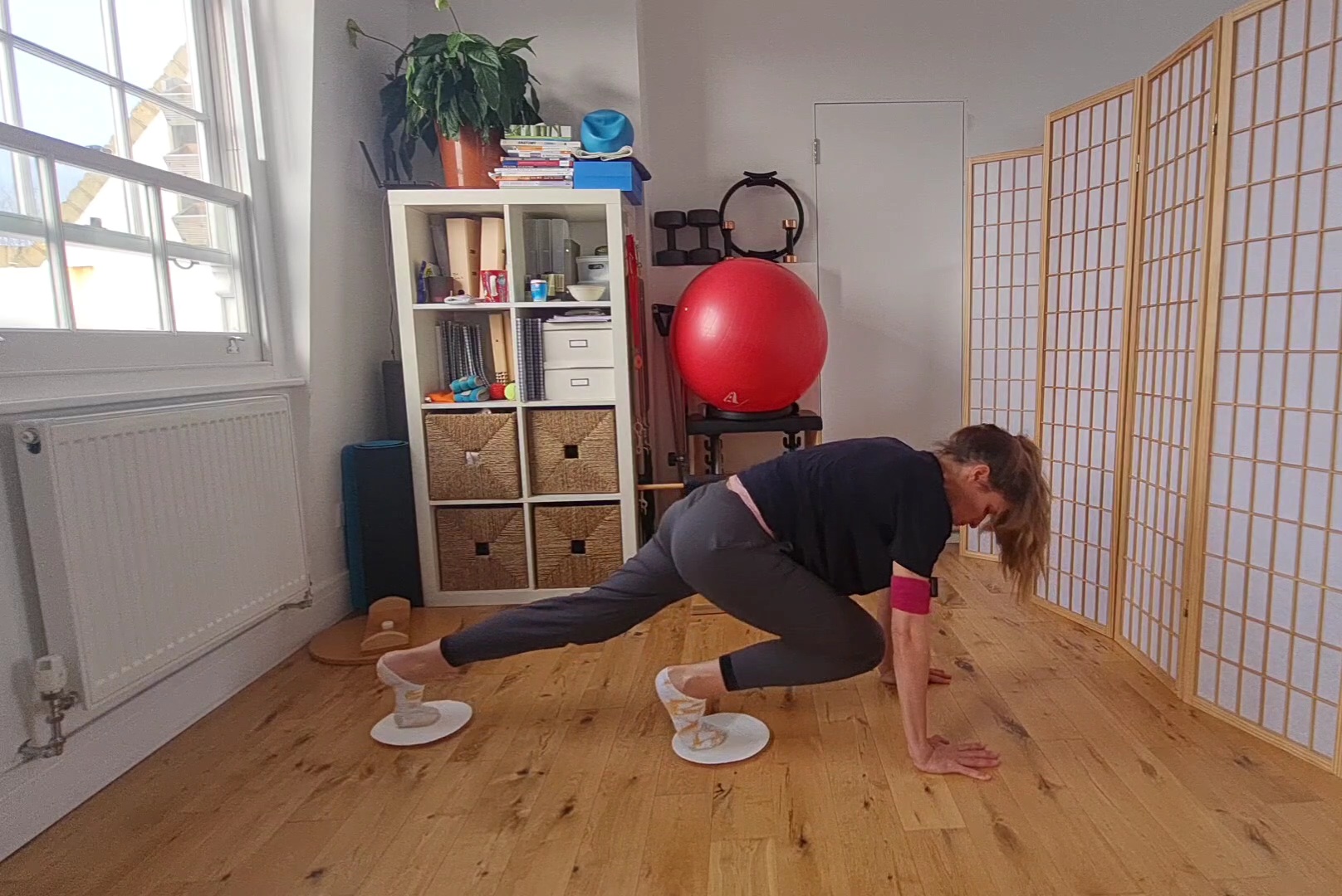 30' - Slide and Glide