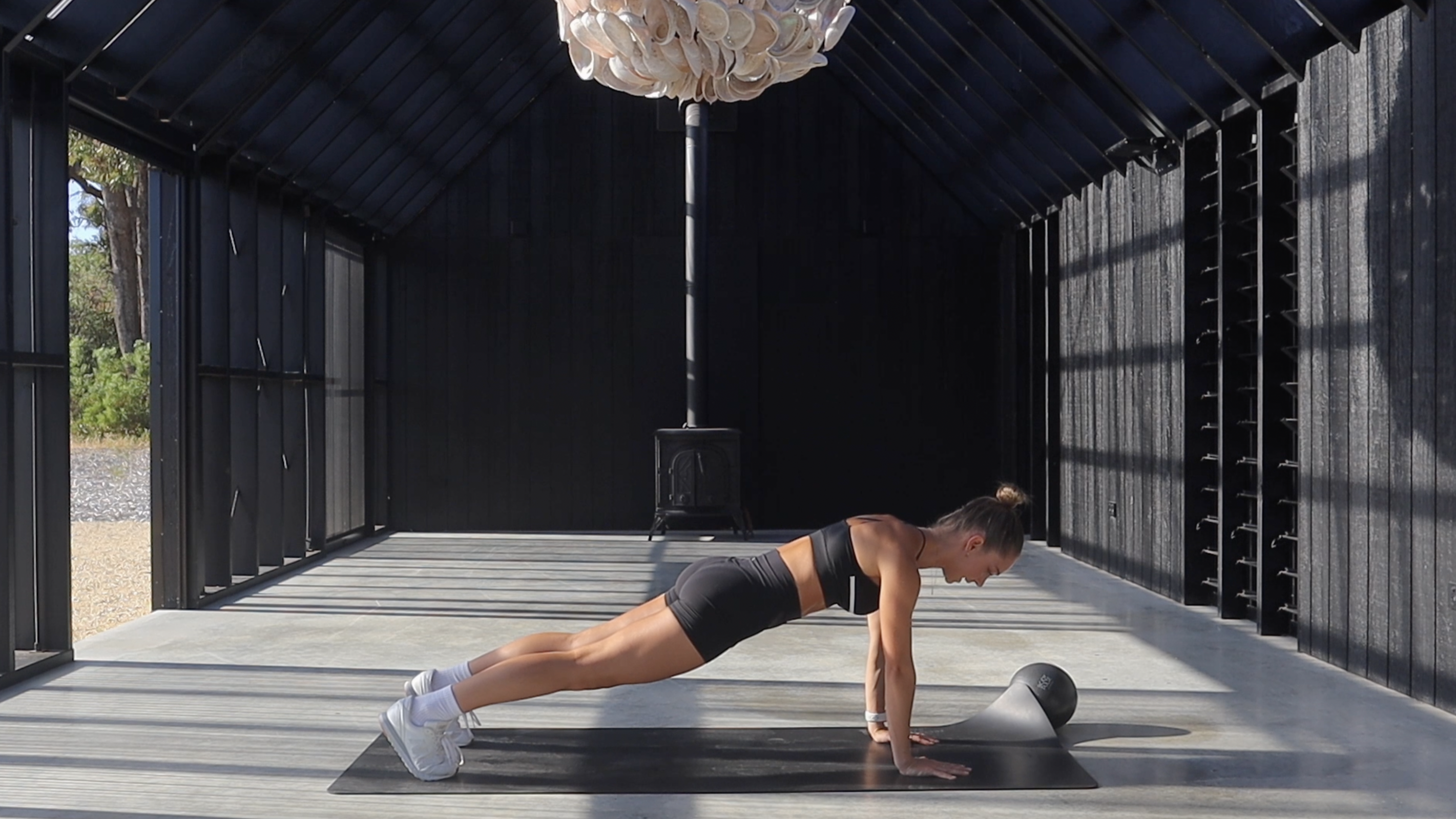 40 MIN FULL BODY SWEAT