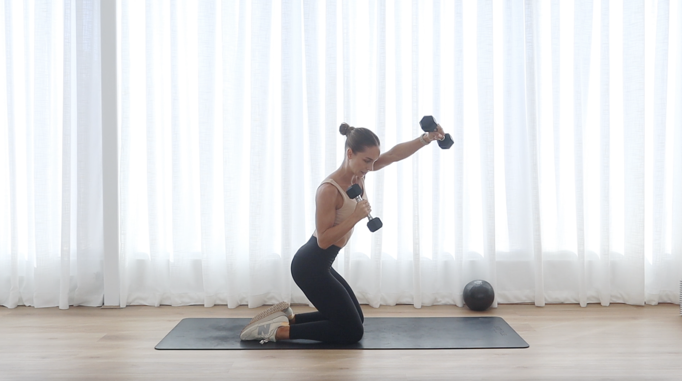 45 MIN FULL BODY SWEAT W/ WEIGHTS & BALL