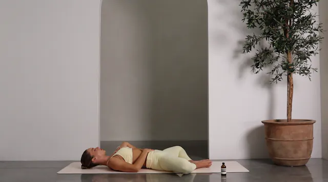 35 MIN RESTORATIVE SCULPT & STRETCH