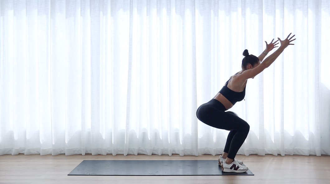 30 MIN FULL BODY SWEAT W/ BALL