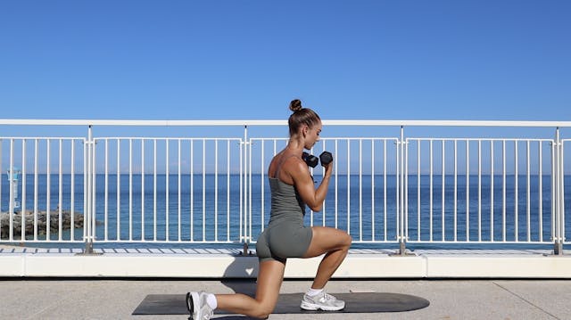 28 MIN SCULPT & SWEAT W/ WEIGHTS