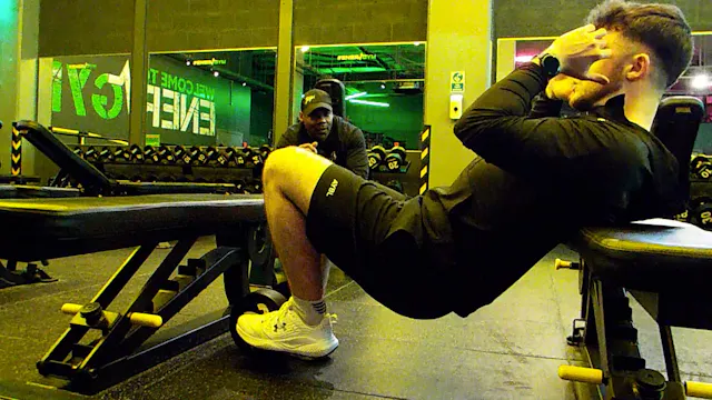 Single leg Bench Raise
