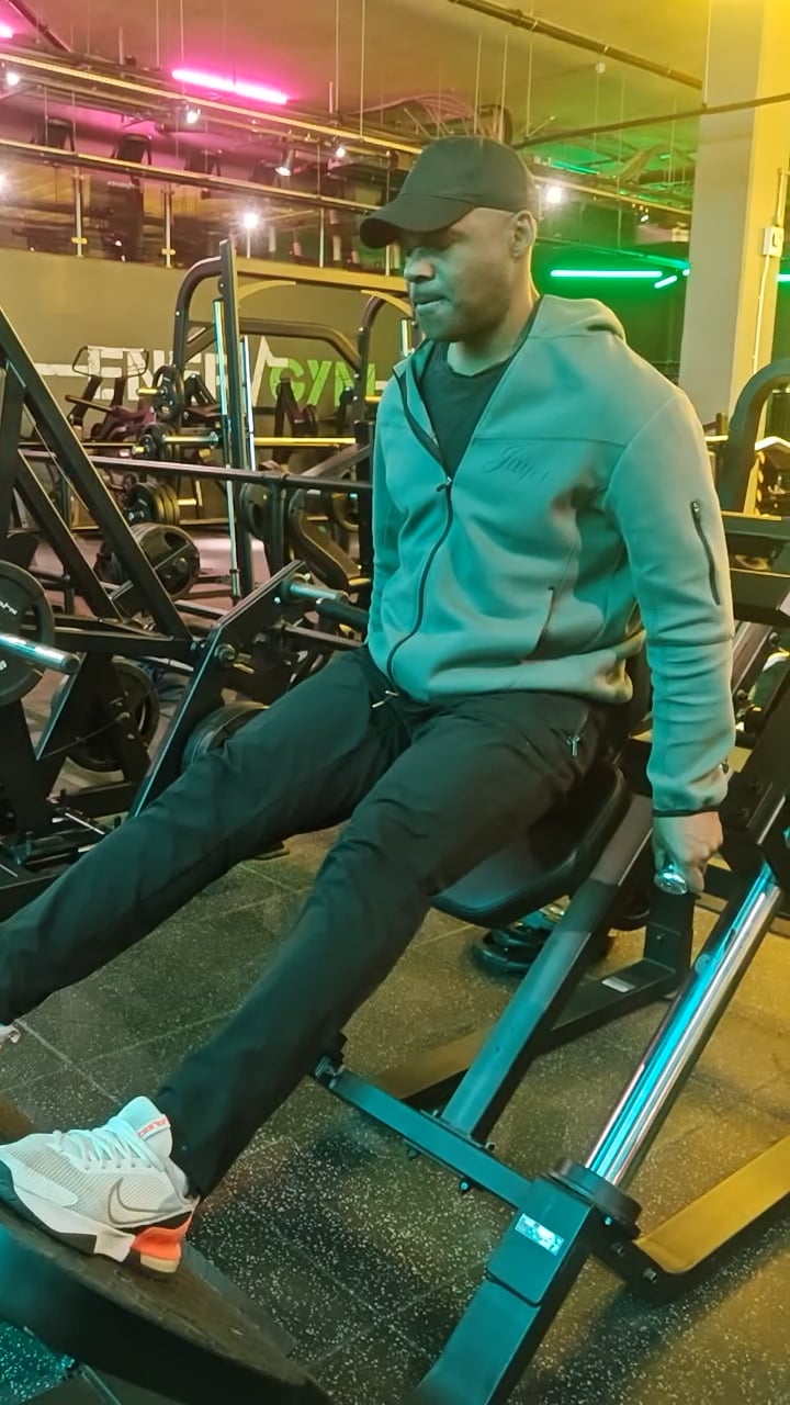 Hack Squat