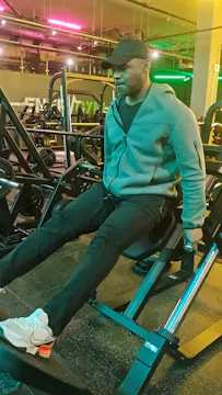 Hack Squat
