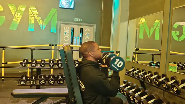 Arnold Shoulder Press