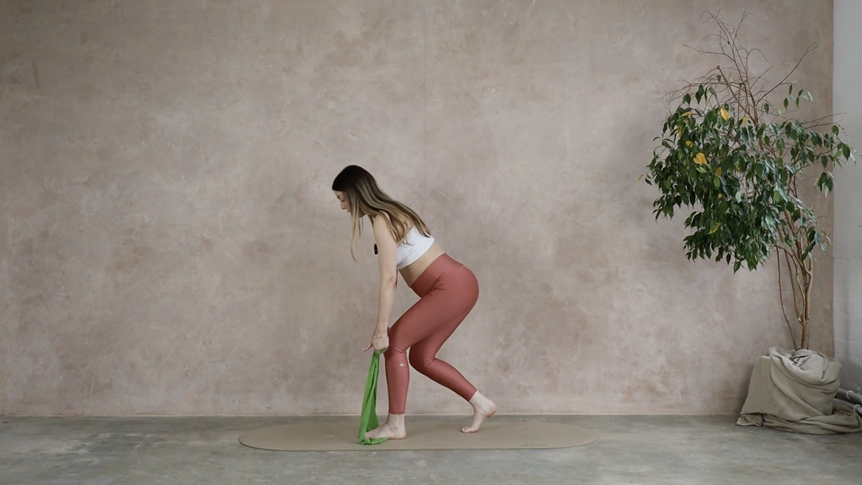 18 MINUTE FIERY BAND WORKOUT