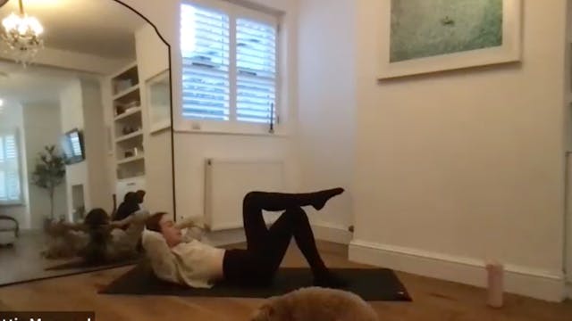 LIVESTREAM!! 30 Minute Pilates Sculpt...