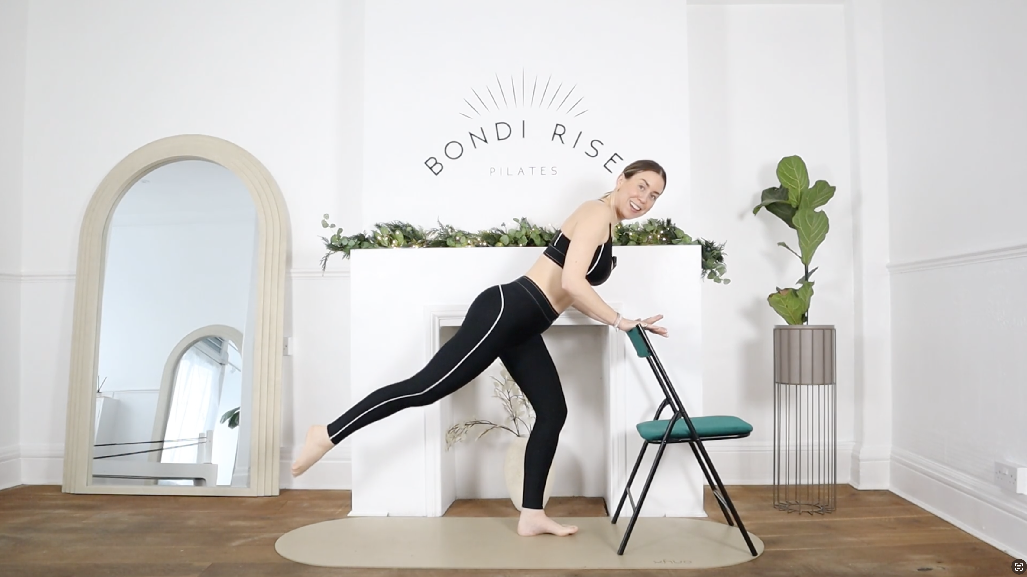 15 MIN BARRE WORKOUT