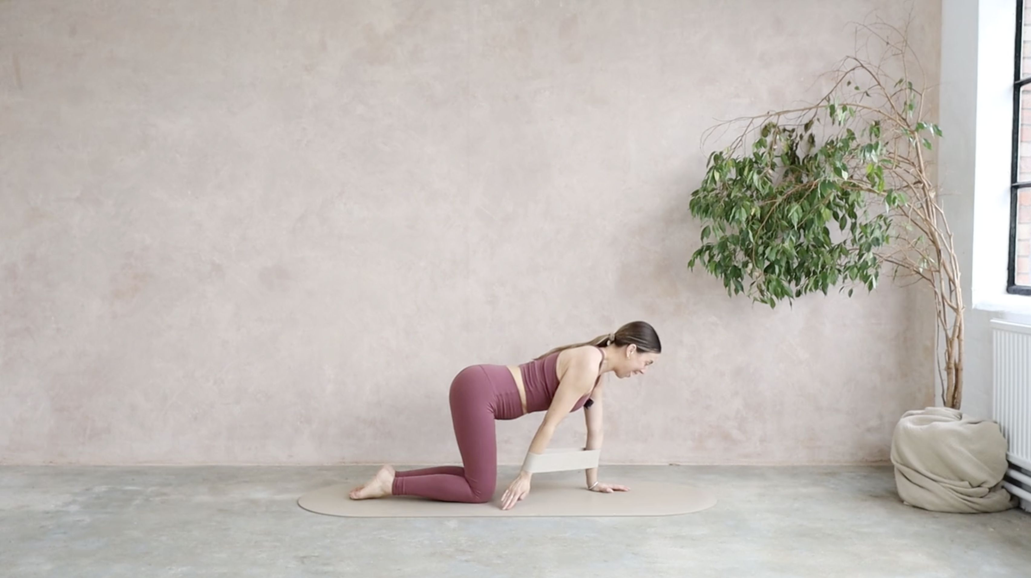 12 MINUTE FIERY ARMS WITH A BAND