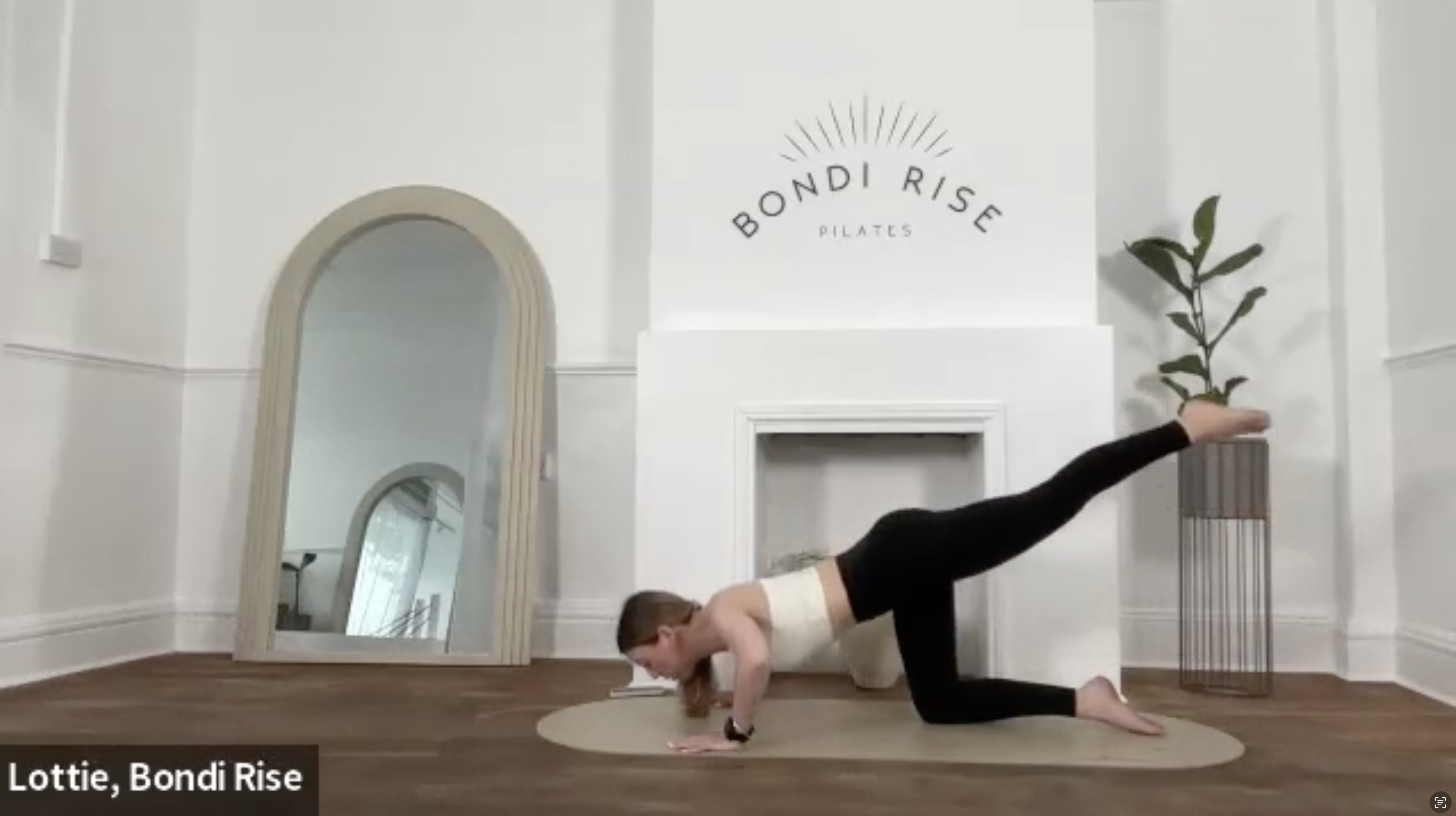 LIVESTREAM!! 2nd August 30 Minute Pilates Sculpt