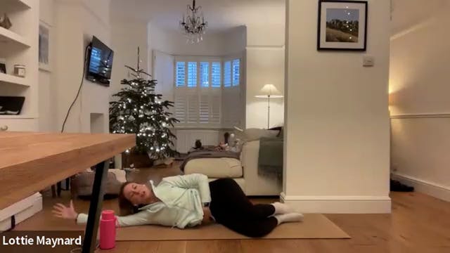LIVESTREAM!! 30 Minutes Pilates Sculp...