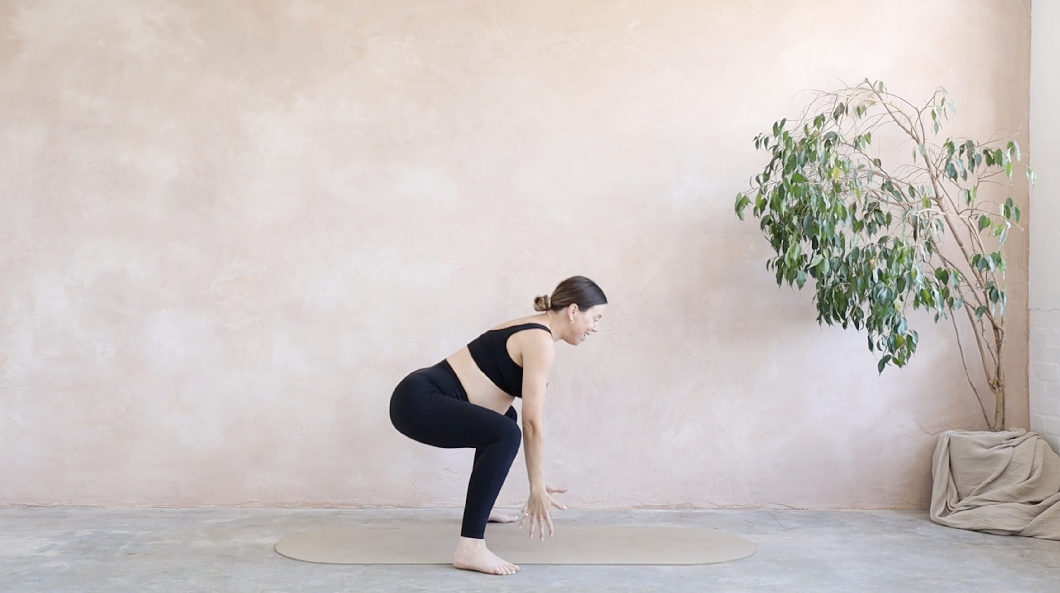 16 MINUTE INTENSE LOWER BODY: 3RD TRIMESTER