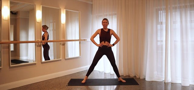 16 MINUTES FULL BODY BARRE INSPIRED