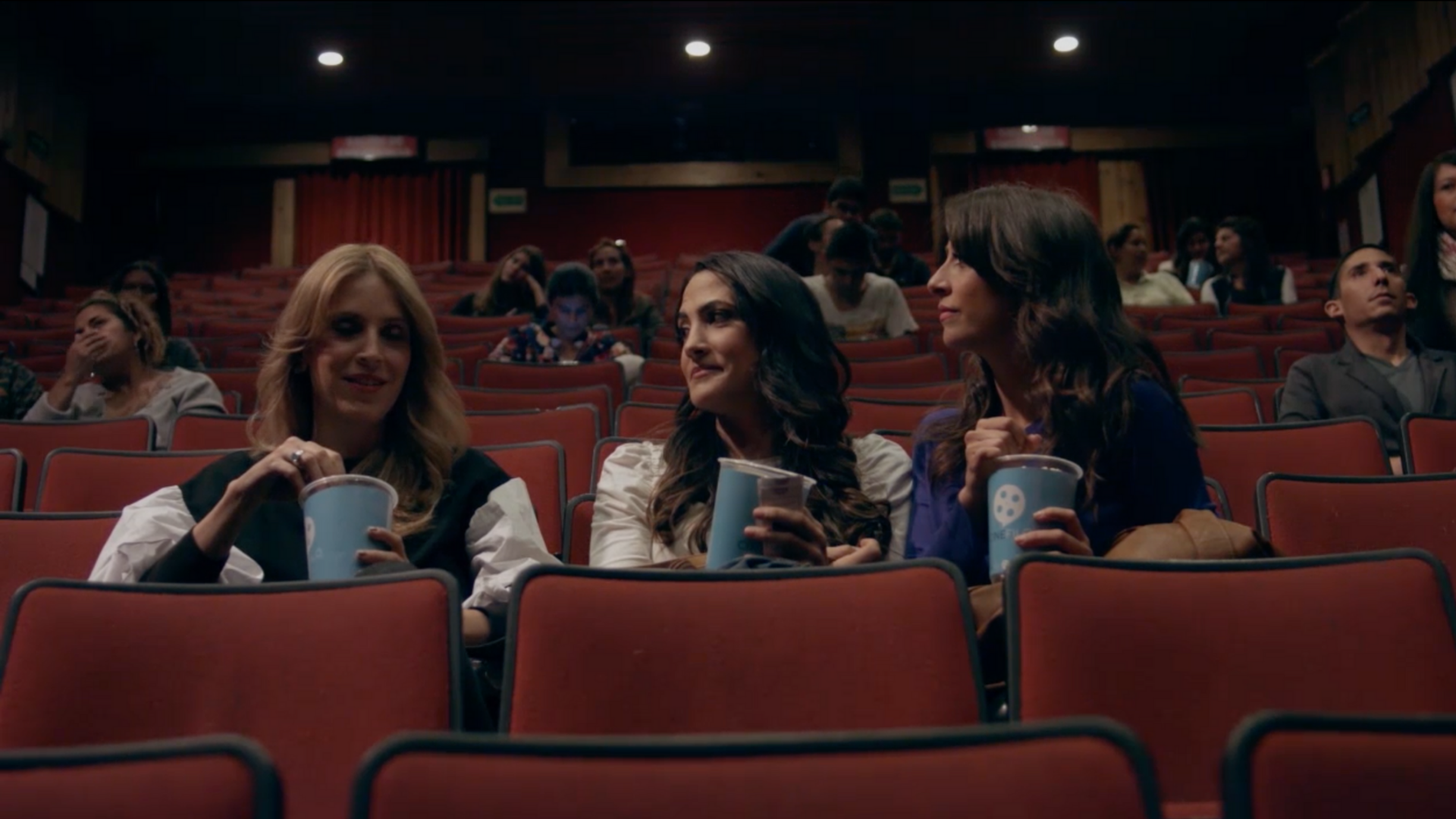 Mujeres de Tiempo Completo - T1/E7