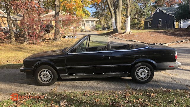 Starting my 1987 BMW 325i Convertible...