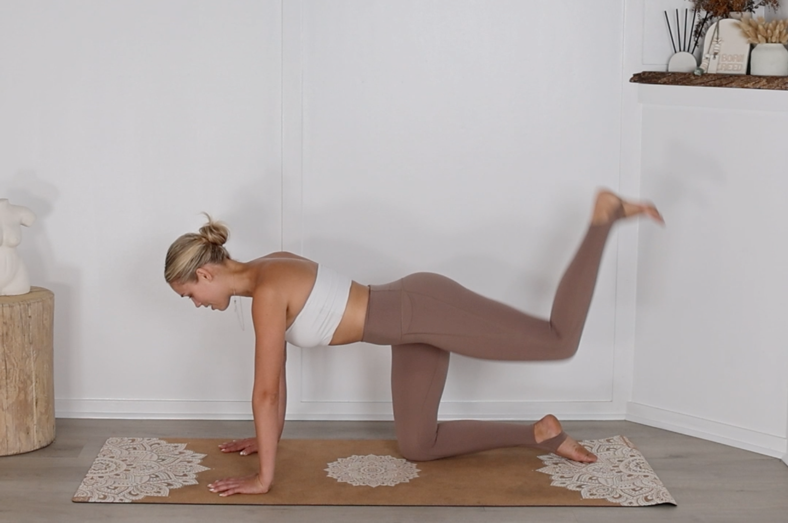 PULSE- 3 point kneel is a silent killer for the glutes