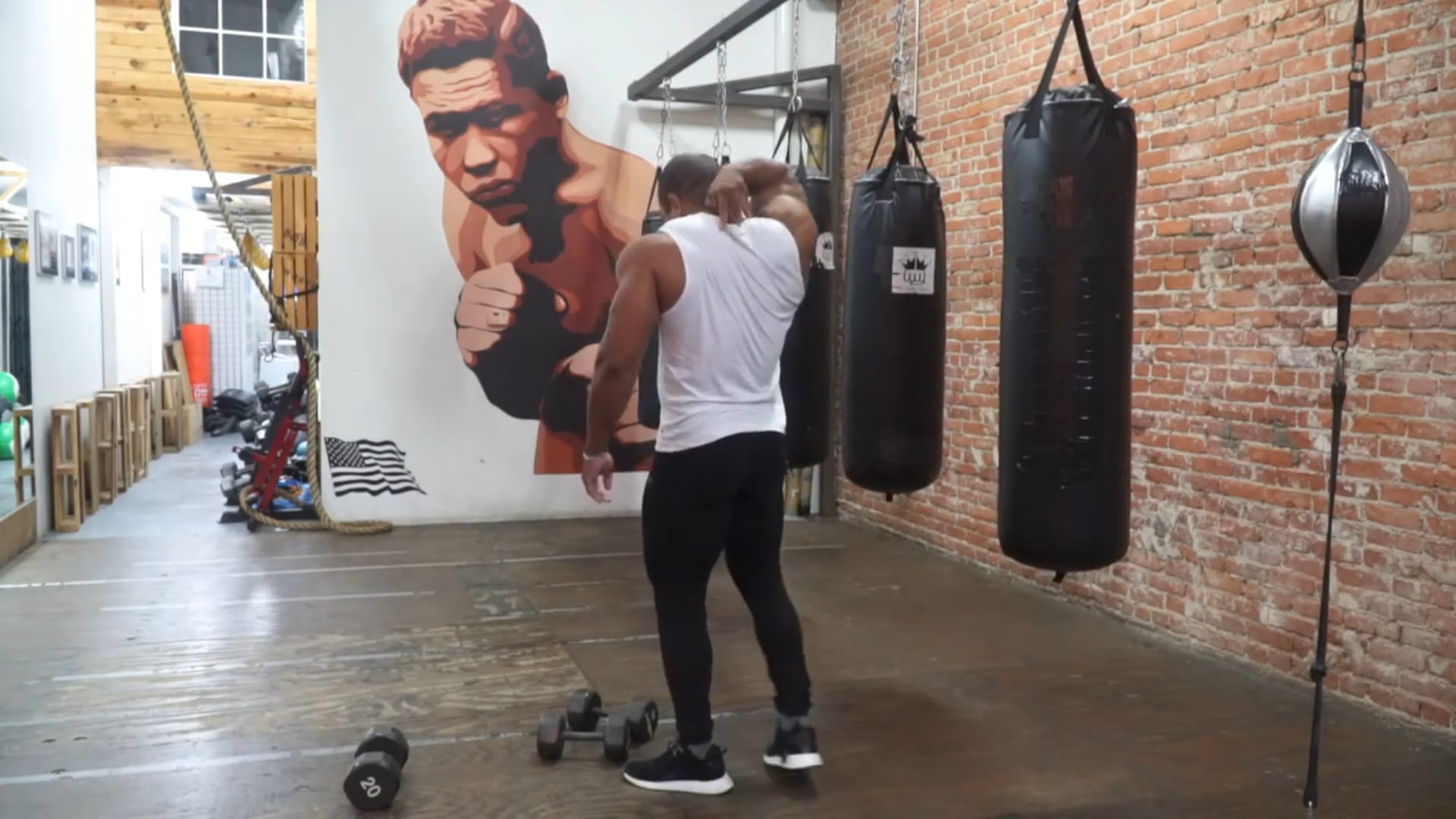 DUMBBELL REAR LATERAL