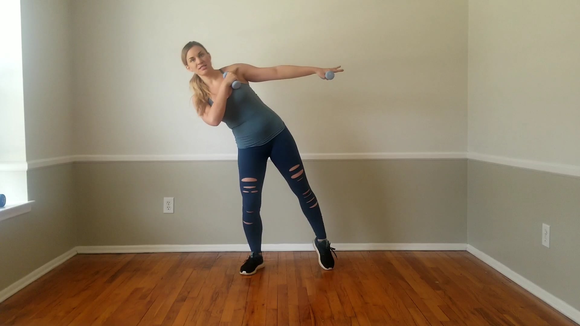 Warm Up: Light My Body Up by David Guetta, Nikki Minaj, Tujamo, Lil Wayne