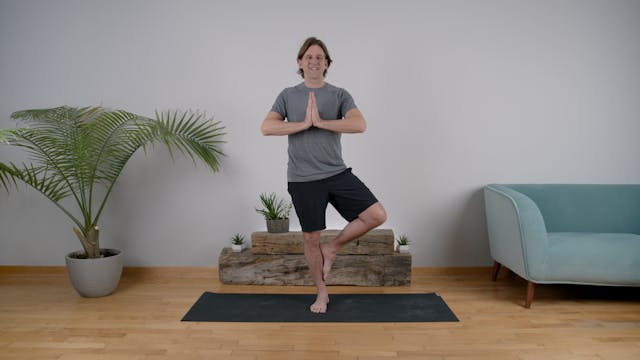 Yoga with Thommy (34 min)