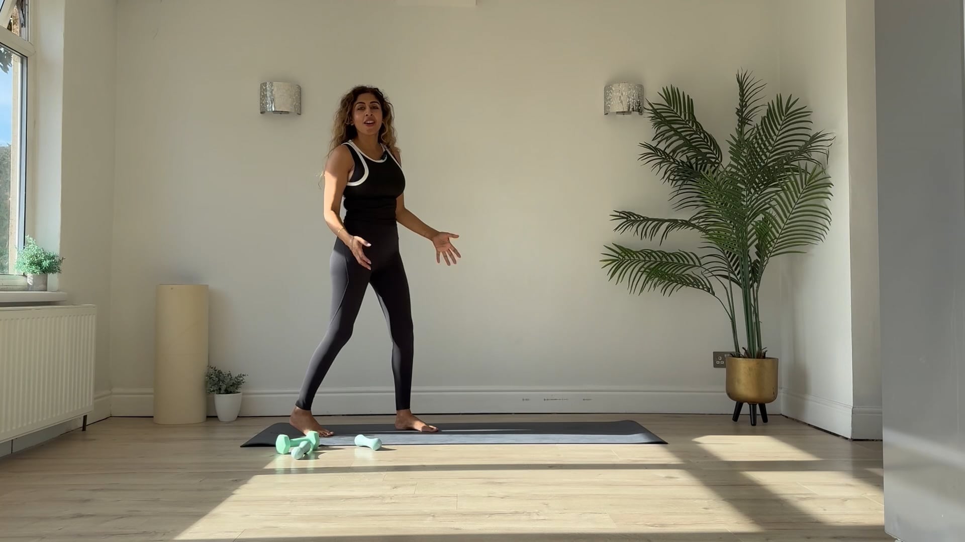 NEW - 18 Min Strong Core & Spine