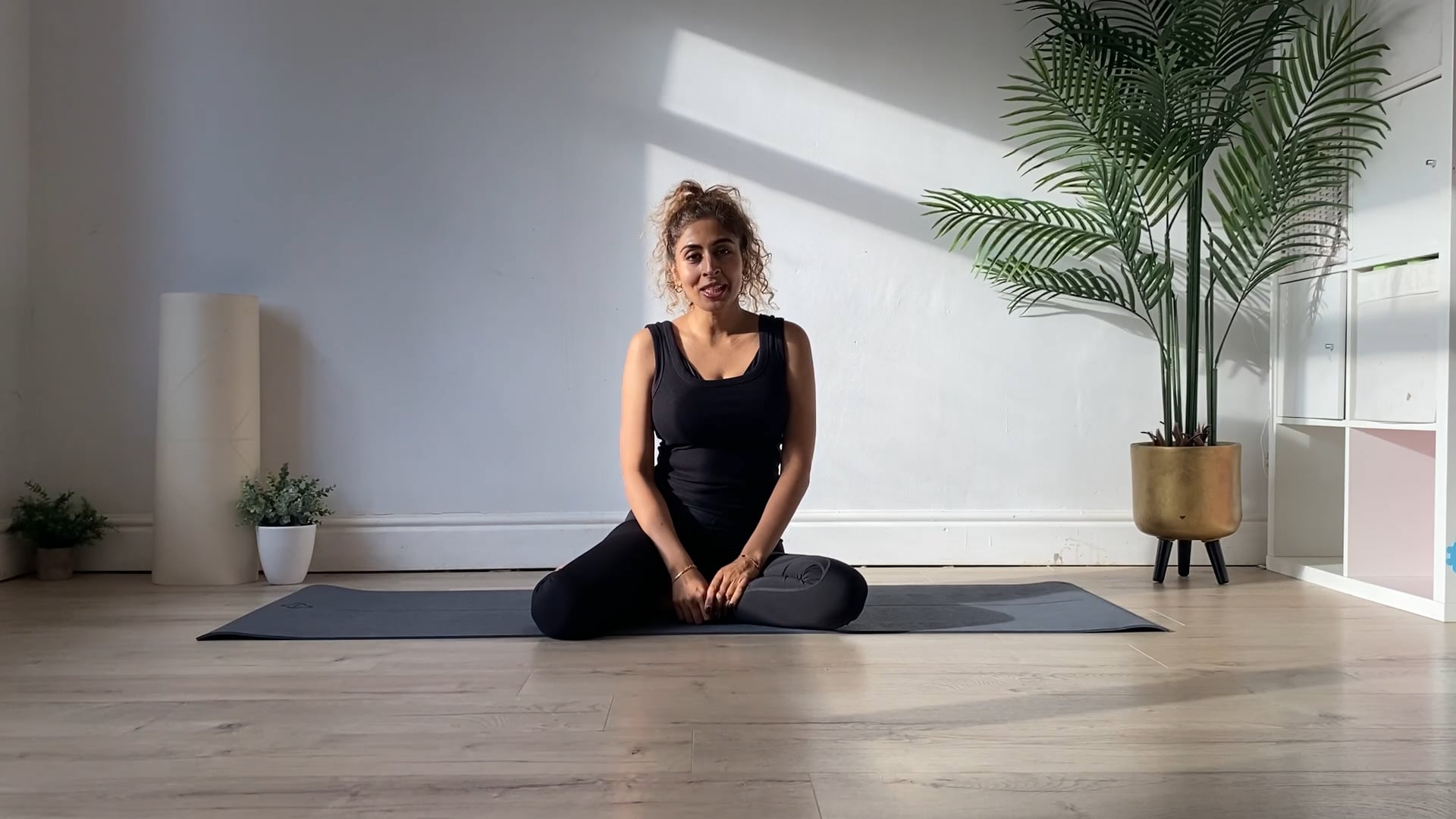 Day 12 - 30 Min Pilates flow