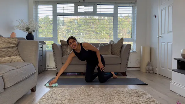 NEW - 33 Min Booty & Tummy Focus