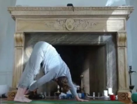Form & Flow with Tobie 23