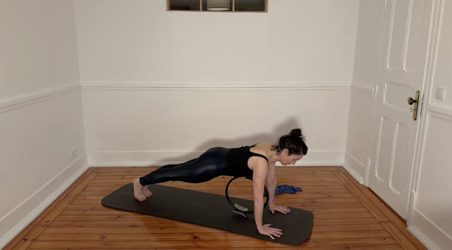 Full Body Flow - 40 Min