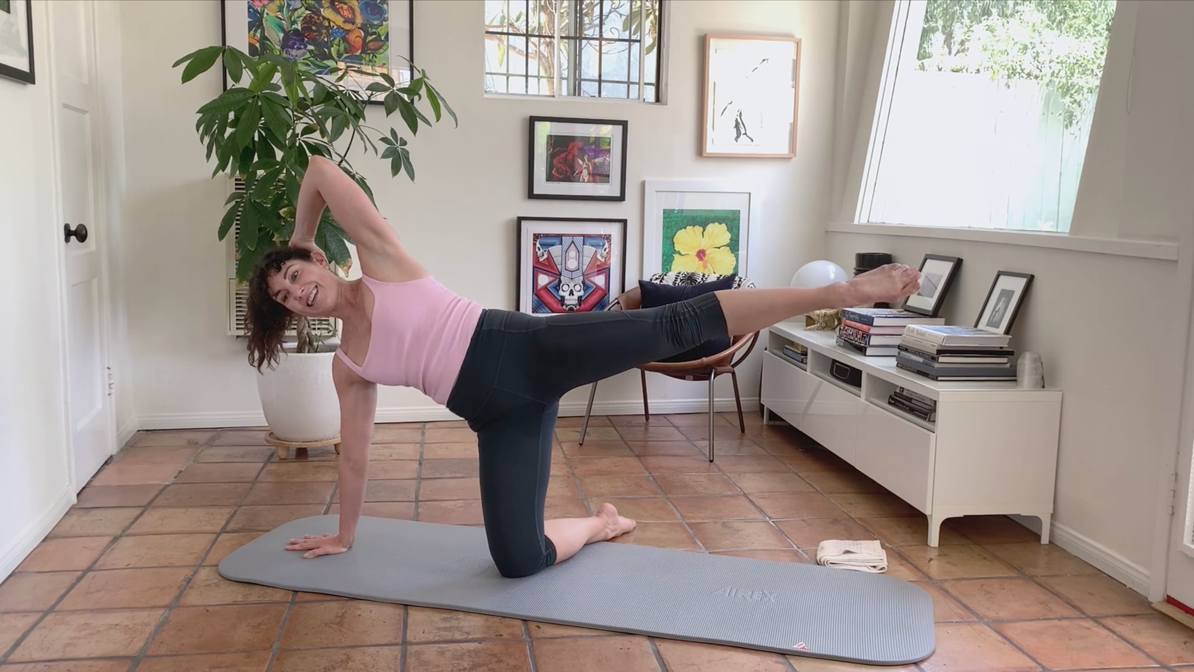 Strengthen your Hips w/ Kneeling Side Kicks