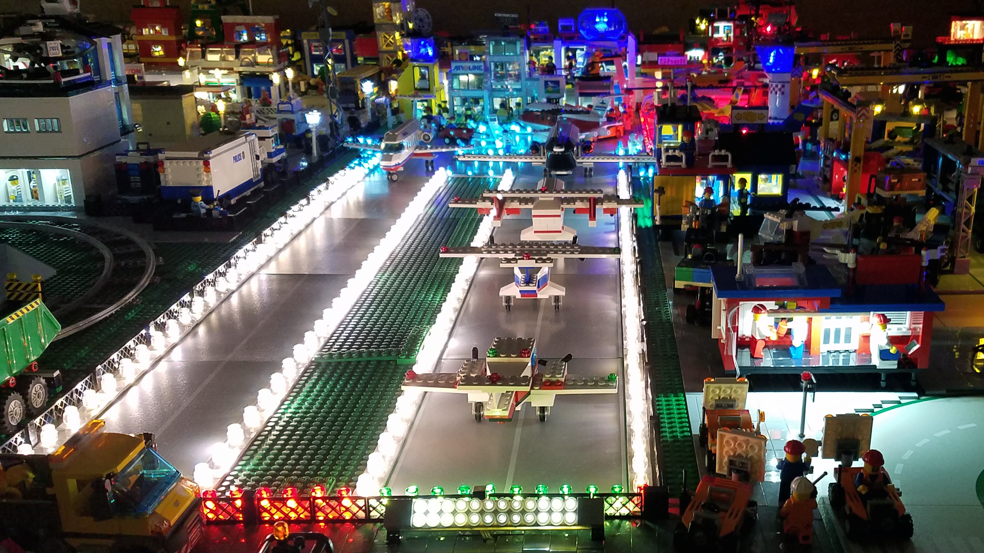 Nighttime LEGO City Videos Brick City Lights World s Largest Fully LED Lit LEGO City Exhibit