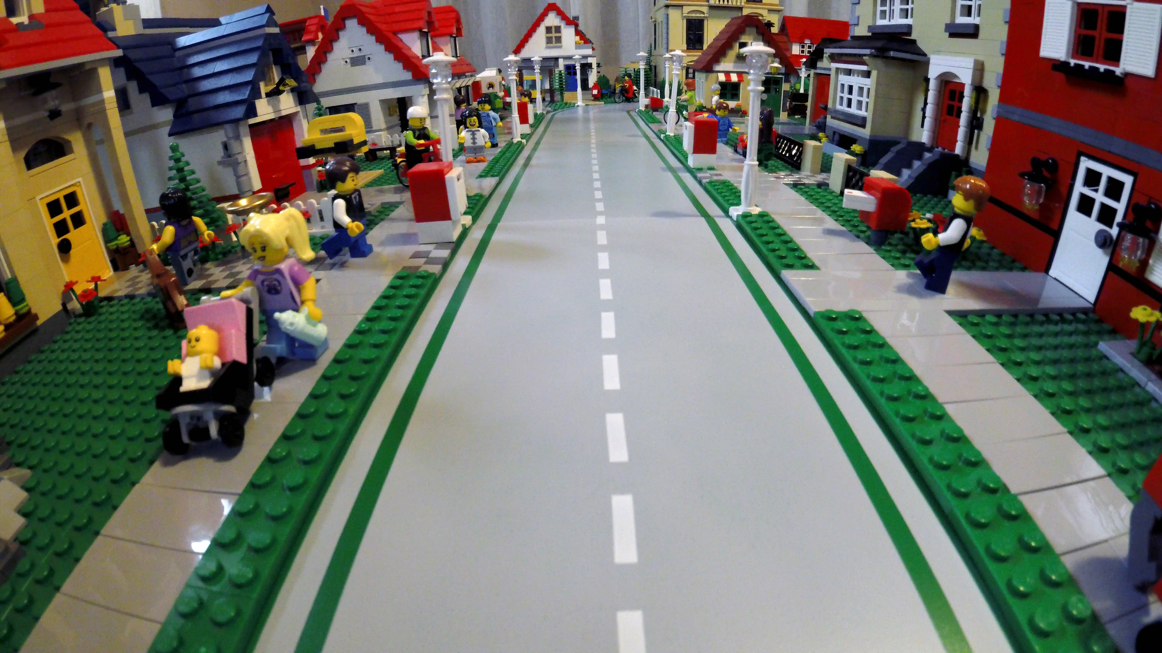 (3:41) Forward-facing view of  homes shows details not seen in the overhead view