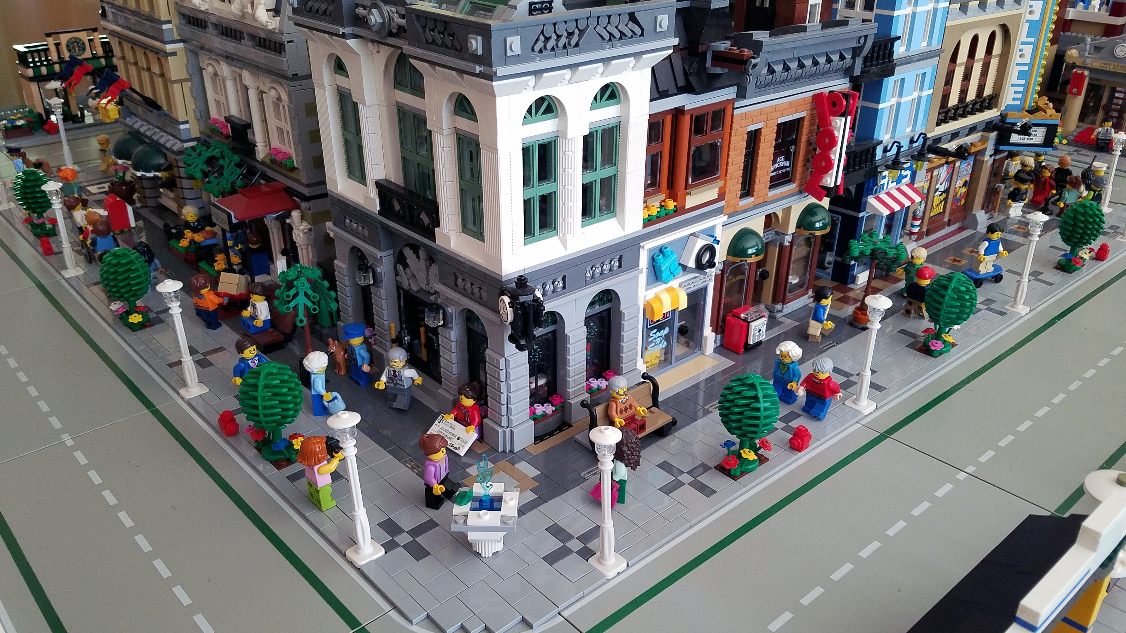 (18:17) Overhead views of the bustling LEGO® city downtown area in the daytime