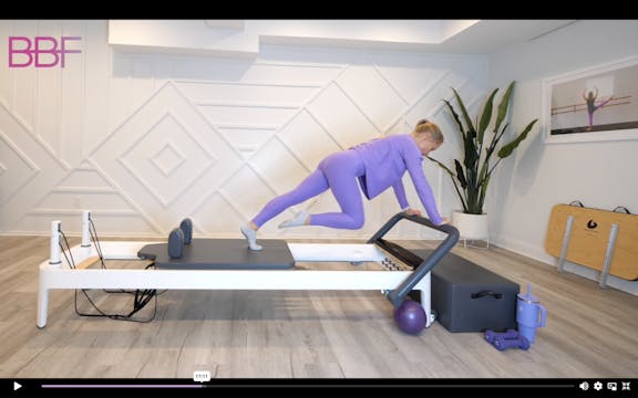 Signature Pilates Reformer 1 