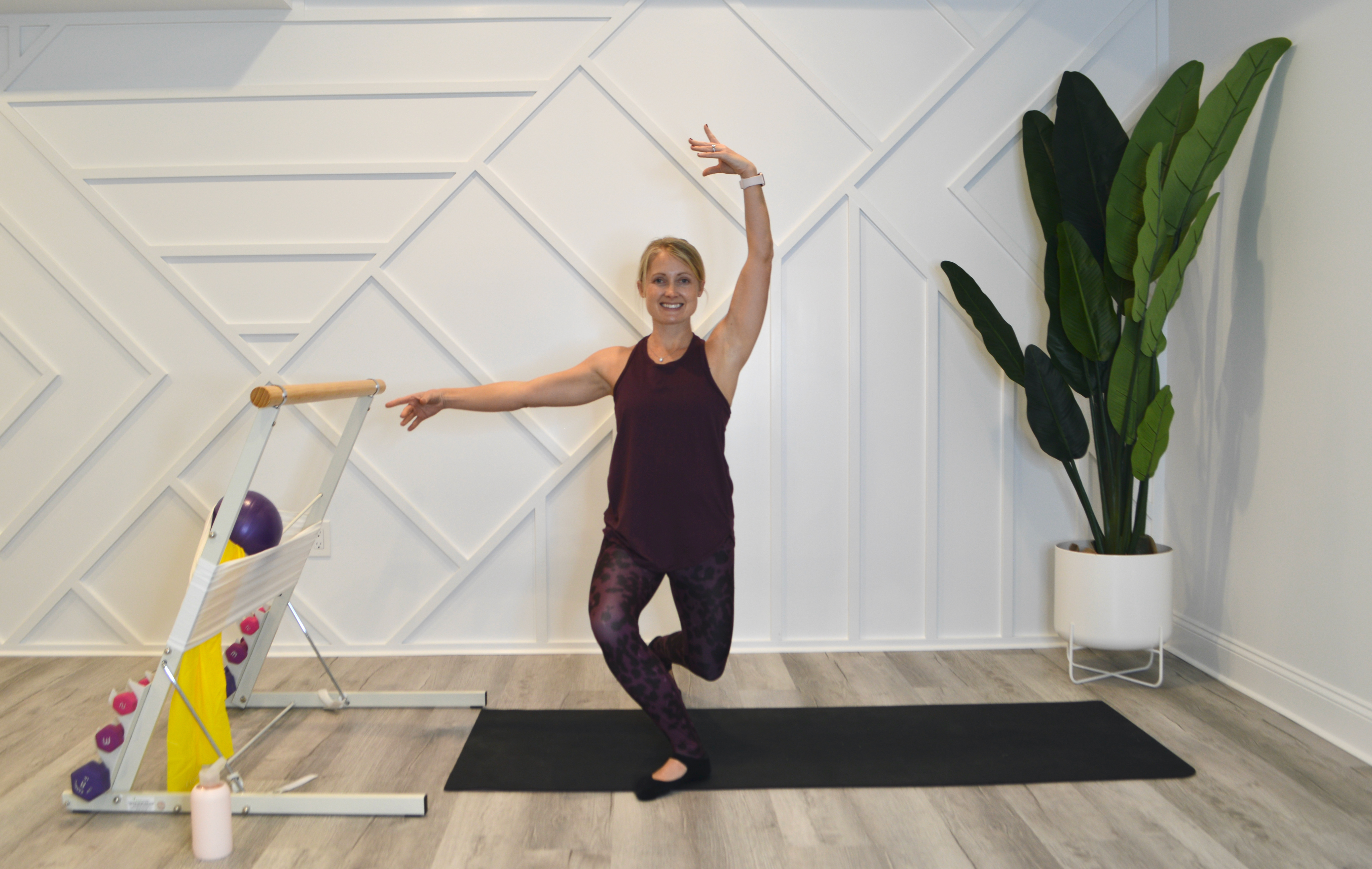 Signature Barre Cranberry