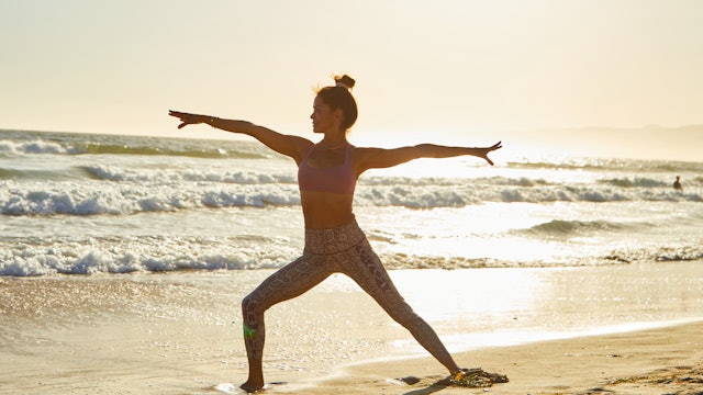 Sunset Yoga Flow @ the Beach