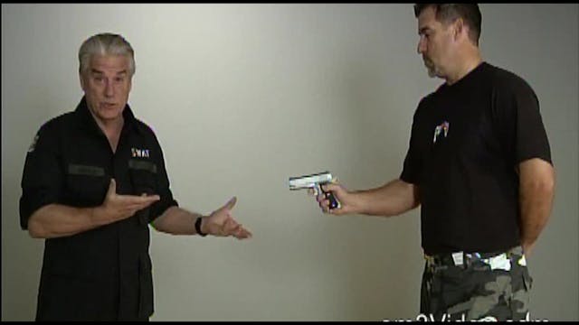 Tactical Series Vol 1 Gun Defense & Take-Aways By Tom Muzila