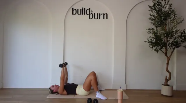 Tone the Arms with Raina