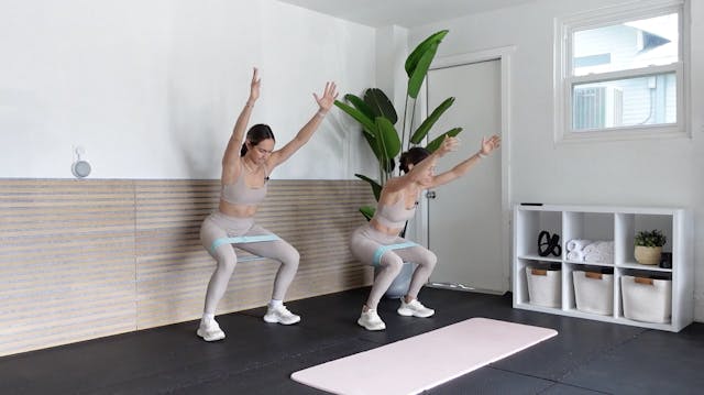 20-Minute Booty & Core Quick HIIT