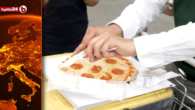 A ROMA SPUNTA IL ROBOT CHE FA LA PIZZ...