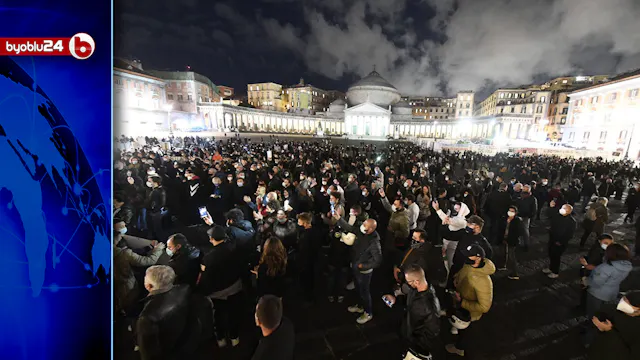 NAPOLI HA SUONATO LA SVEGLIA ALL'ITAL...