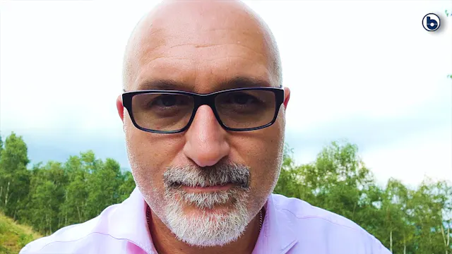 SIAMO NATI LIBERI: Claudio Messora al...