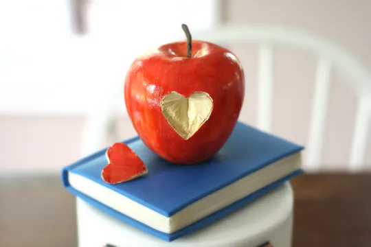 Realistic Apple Video