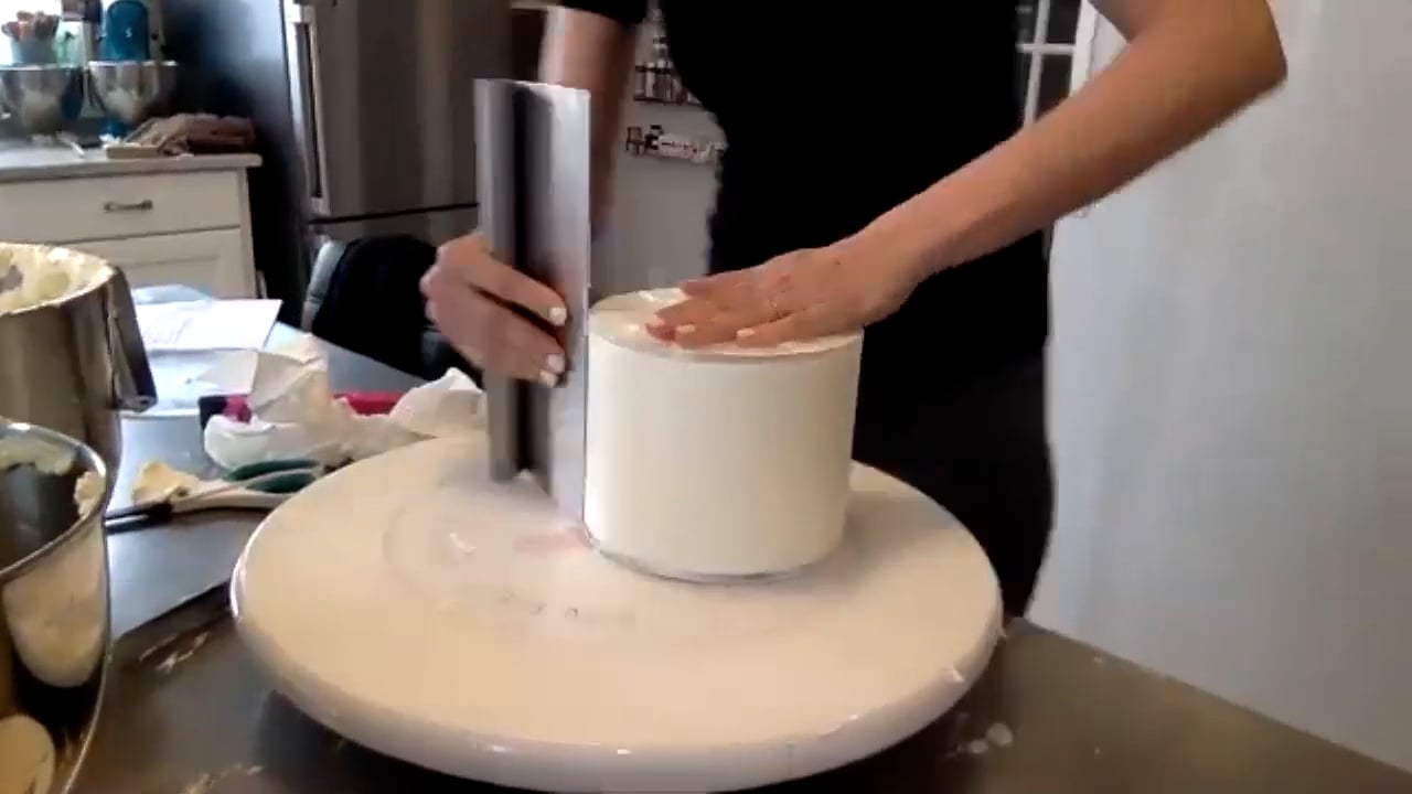 Live! Perfect Buttercream/Ganache Tiers with Sweet Passion Cakery!