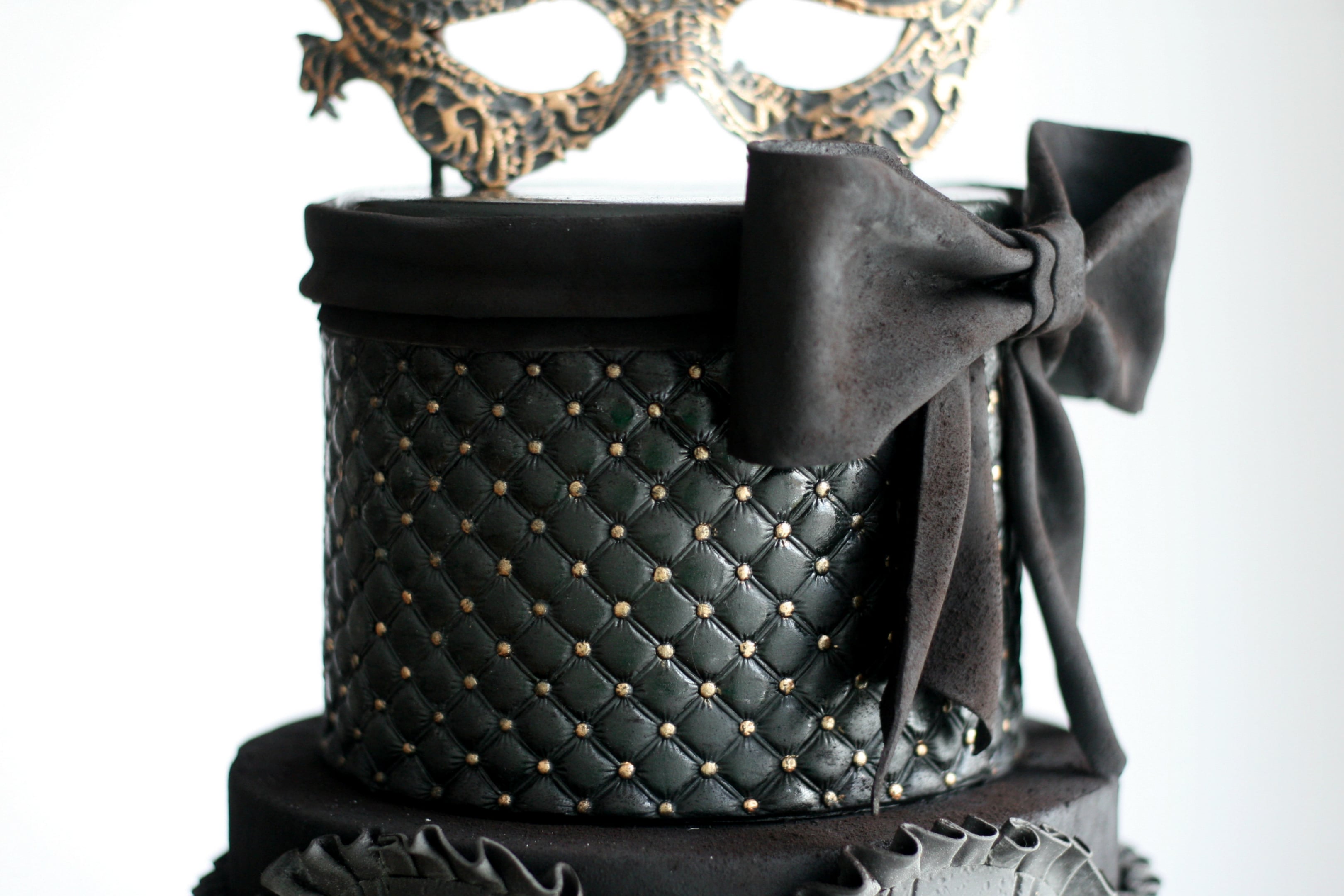 Using the Marvelous Molds Tufted Simpress!
