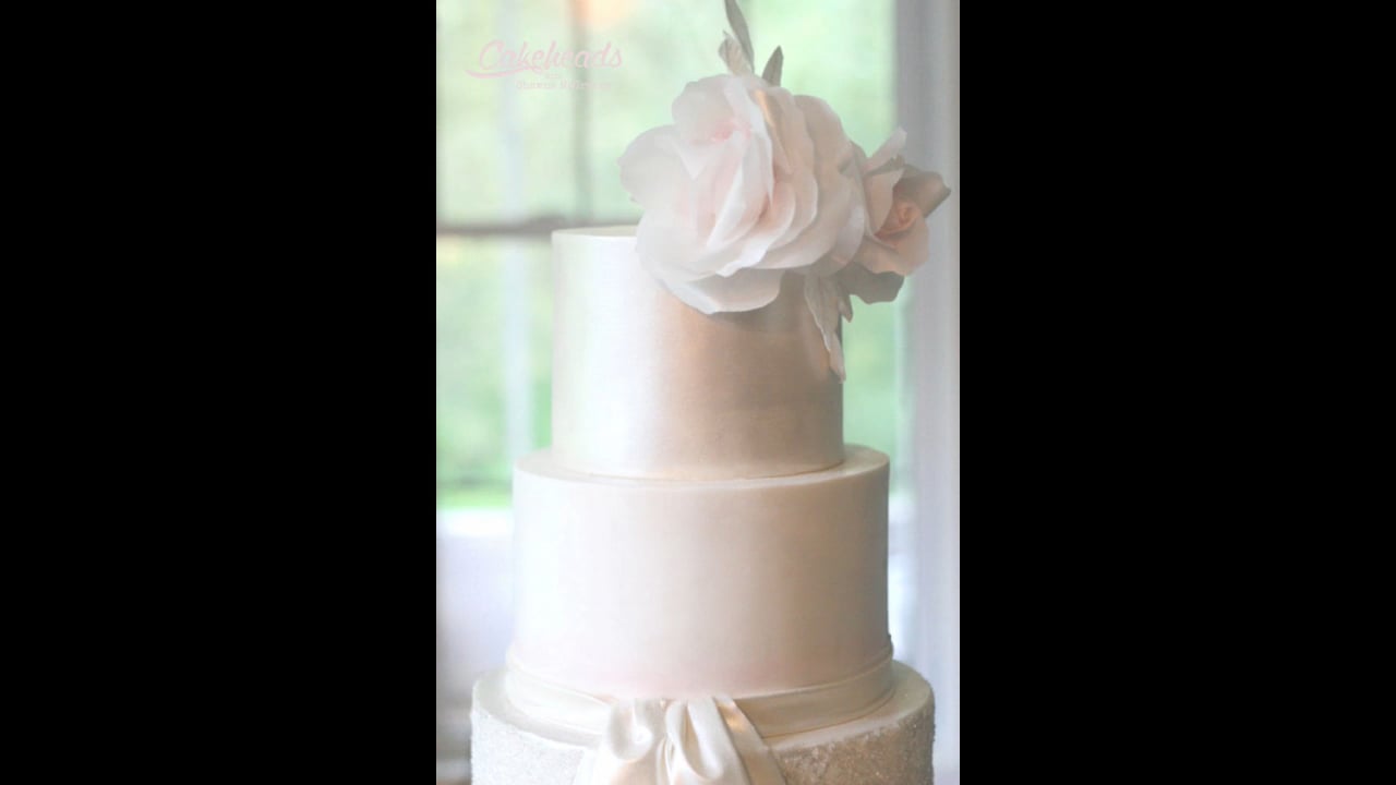 Sharp Edges on Fondant (New Favorite Technique!)