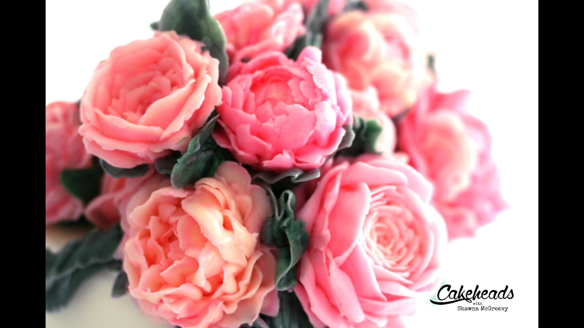 Buttercream Glaze; Piping Detailed Flowers