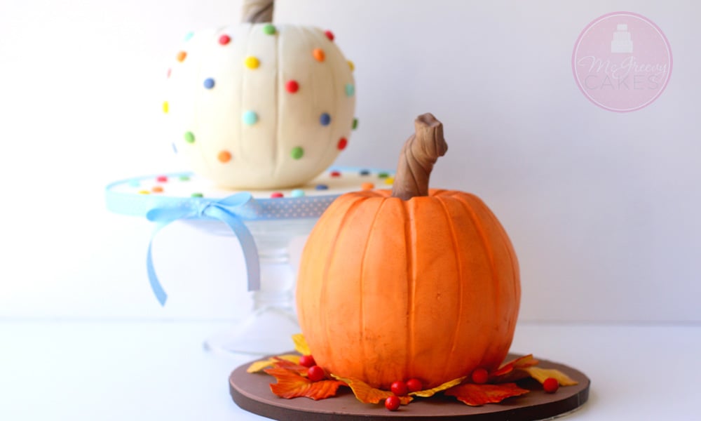 Pumpkin Cake with Leaves and Berries Full Length Tutorial-HD